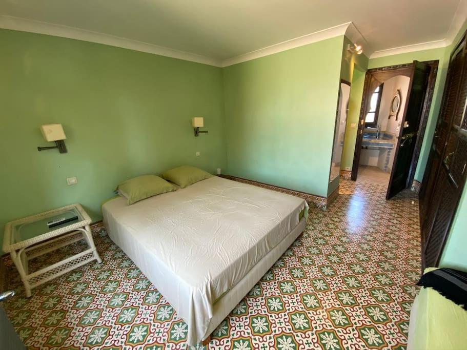 Chambre Emeraude, Riad 9 Couple Only Au Village Naturiste Агд Экстерьер фото